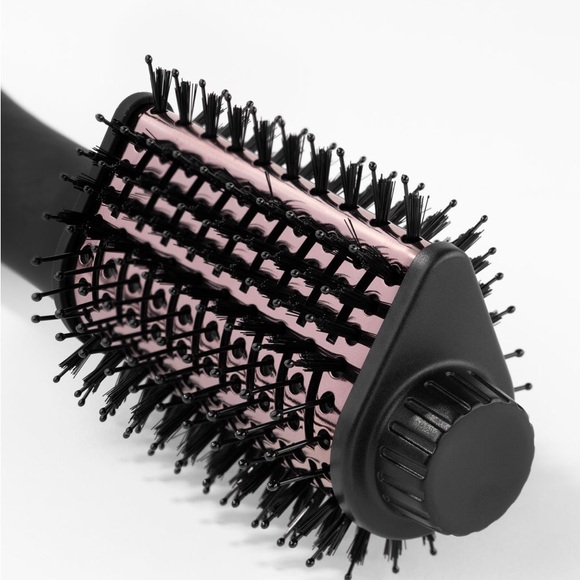 NIB L’ANGE - LE Volume Eleve - 65 MM 2-1 Titanium Brush Dryer - Picture 3 of 6